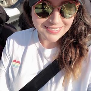 Meet your Posher, Devoney